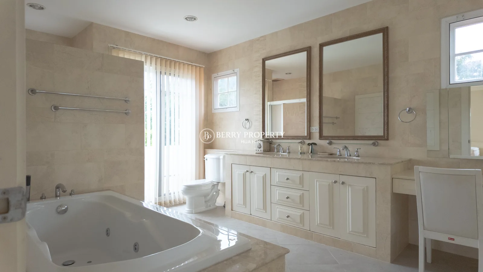 PALM HILLS GOLF CLUB & RESIDENCE - 13