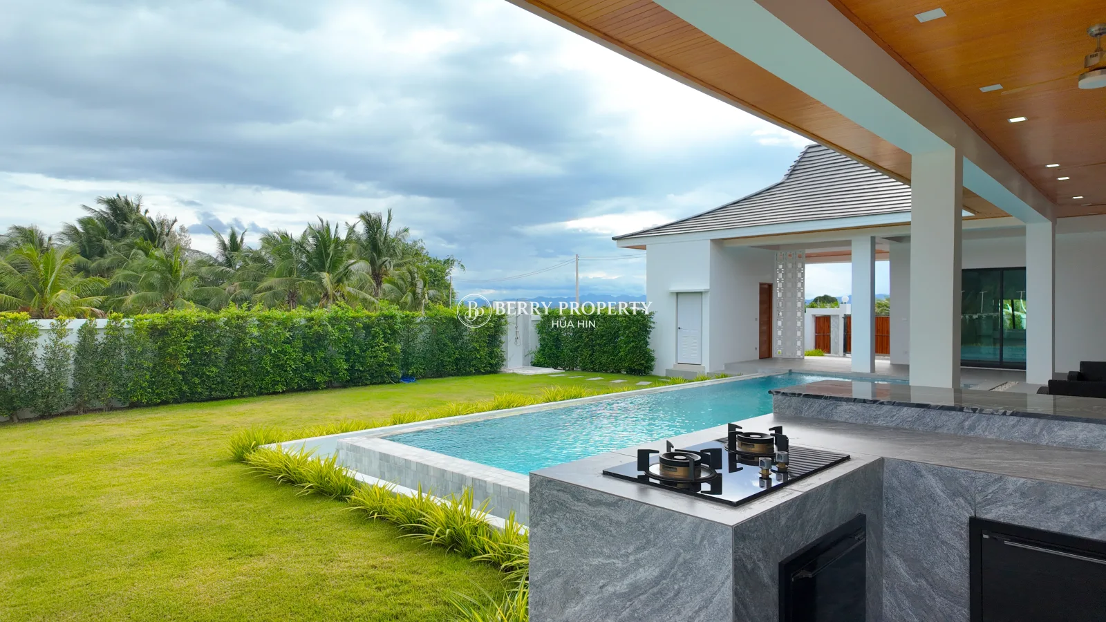 STAND ALONE PRIVATE POOL VILLA FOR SALE - 17