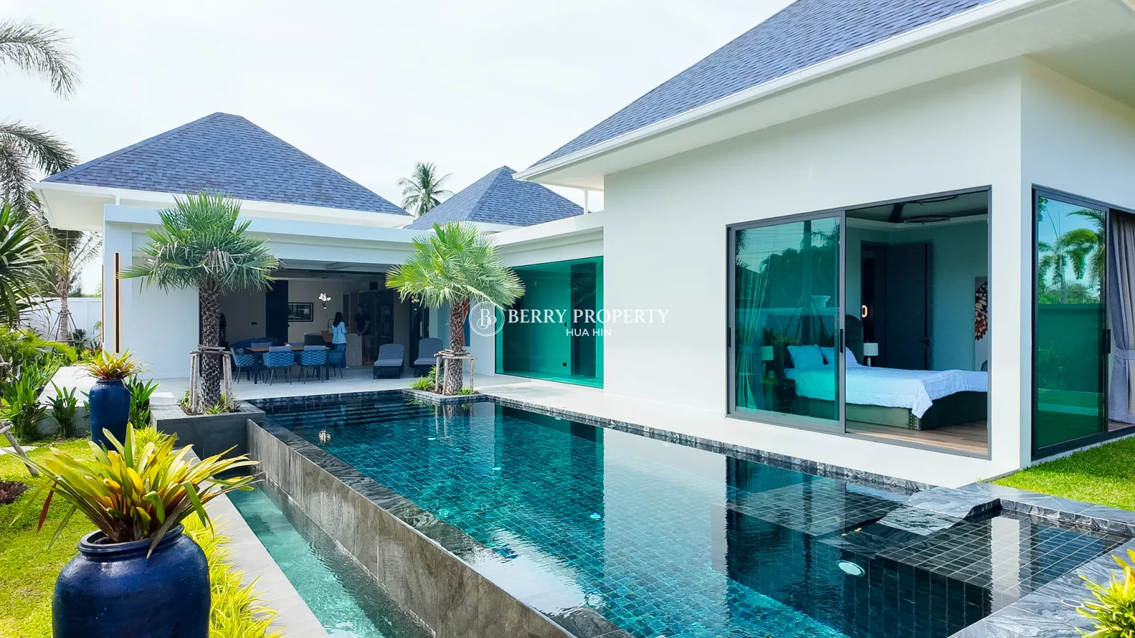 POOL VILLA KHUN MON