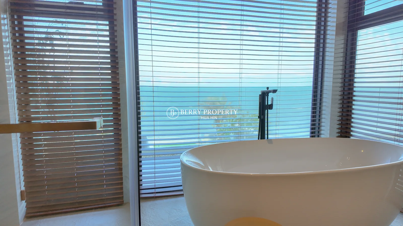 KEHA FAH BEACHFRONT LUXURY VILLA IN CHA - AM - 18