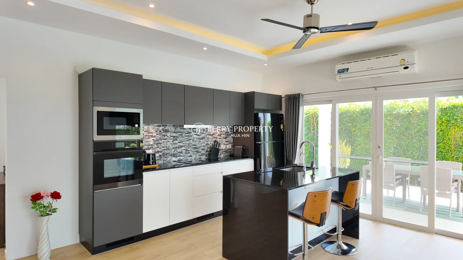 MALI PROJECT HUA HIN SOI 112 - 12