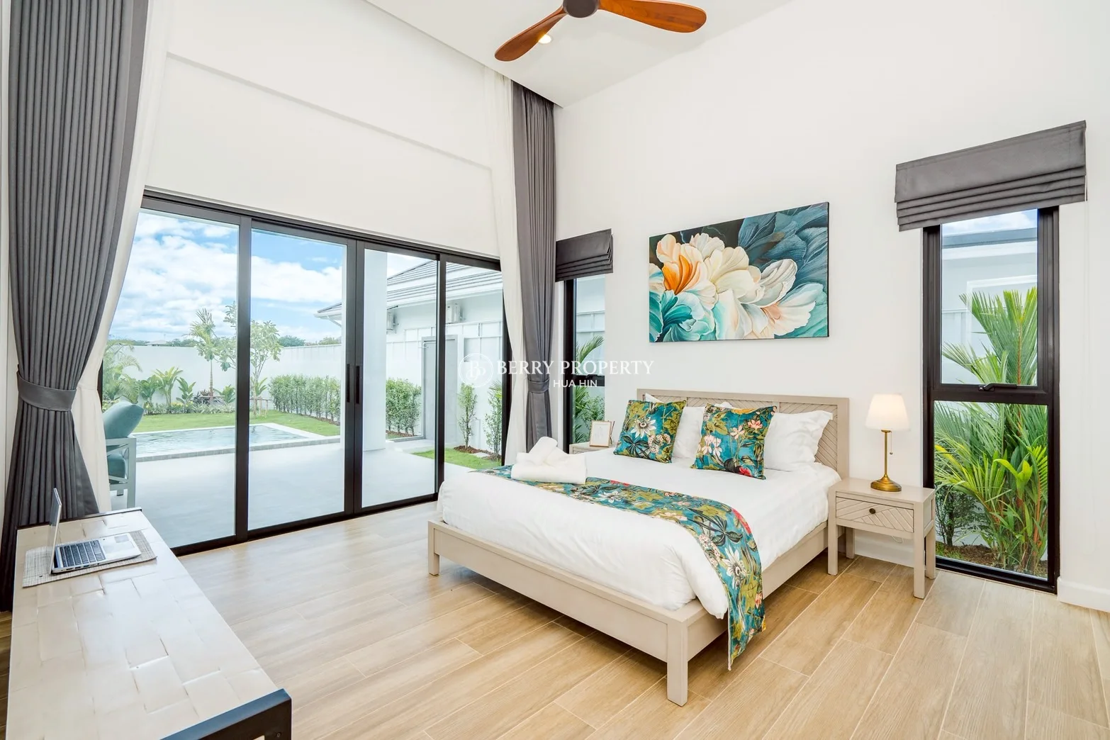 LUXURY POOL VILLA IN HUA HIN (SOI 112) - 4