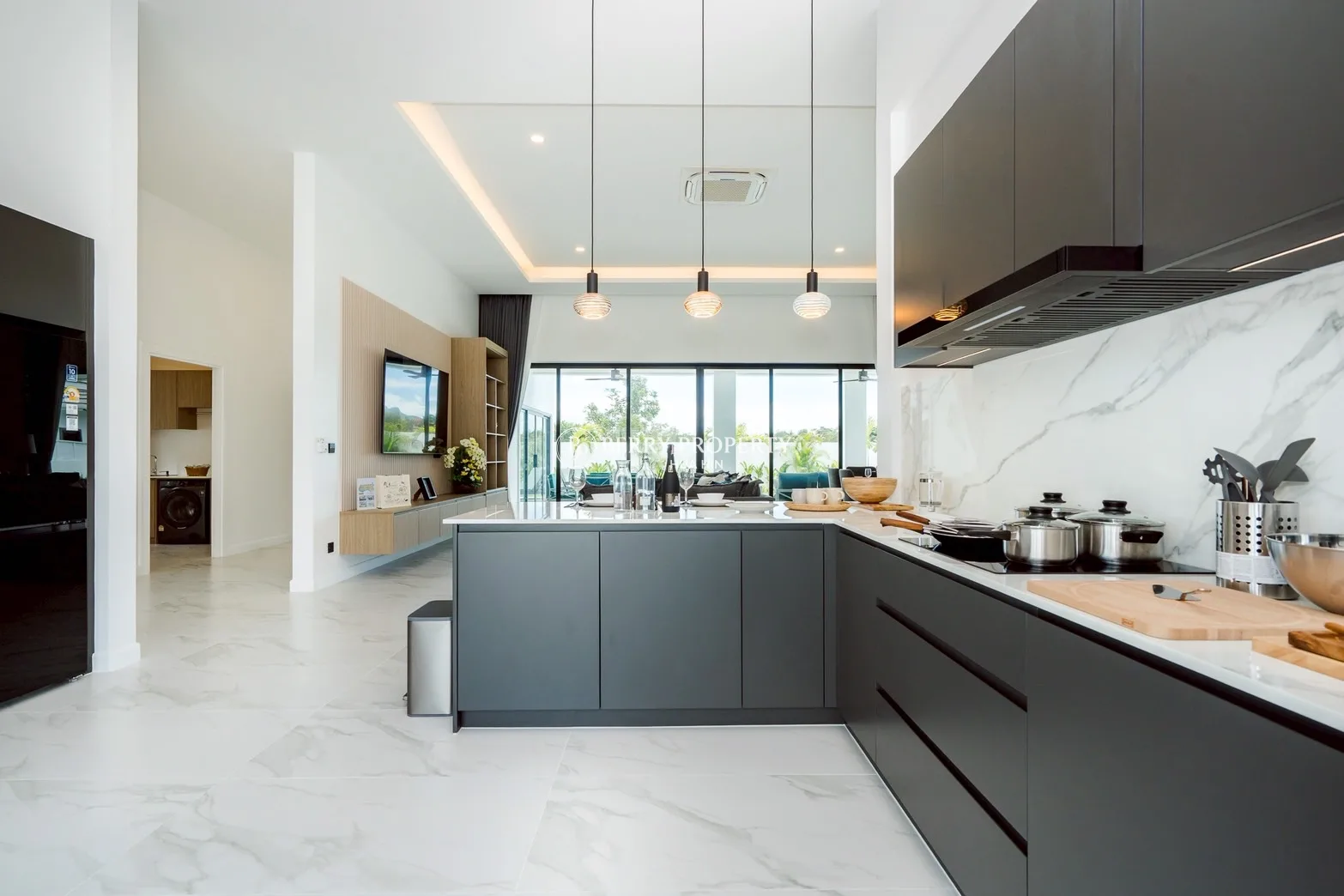 LUXURY POOL VILLA IN HUA HIN (SOI 112) - 16