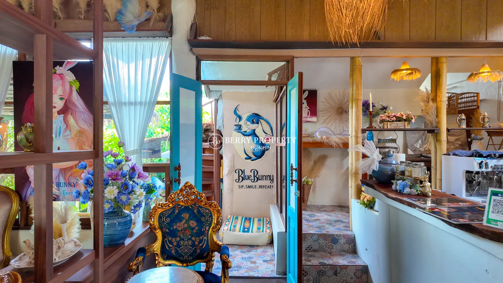 BLUE BUNNY CAFE IN HUA HIN - 4