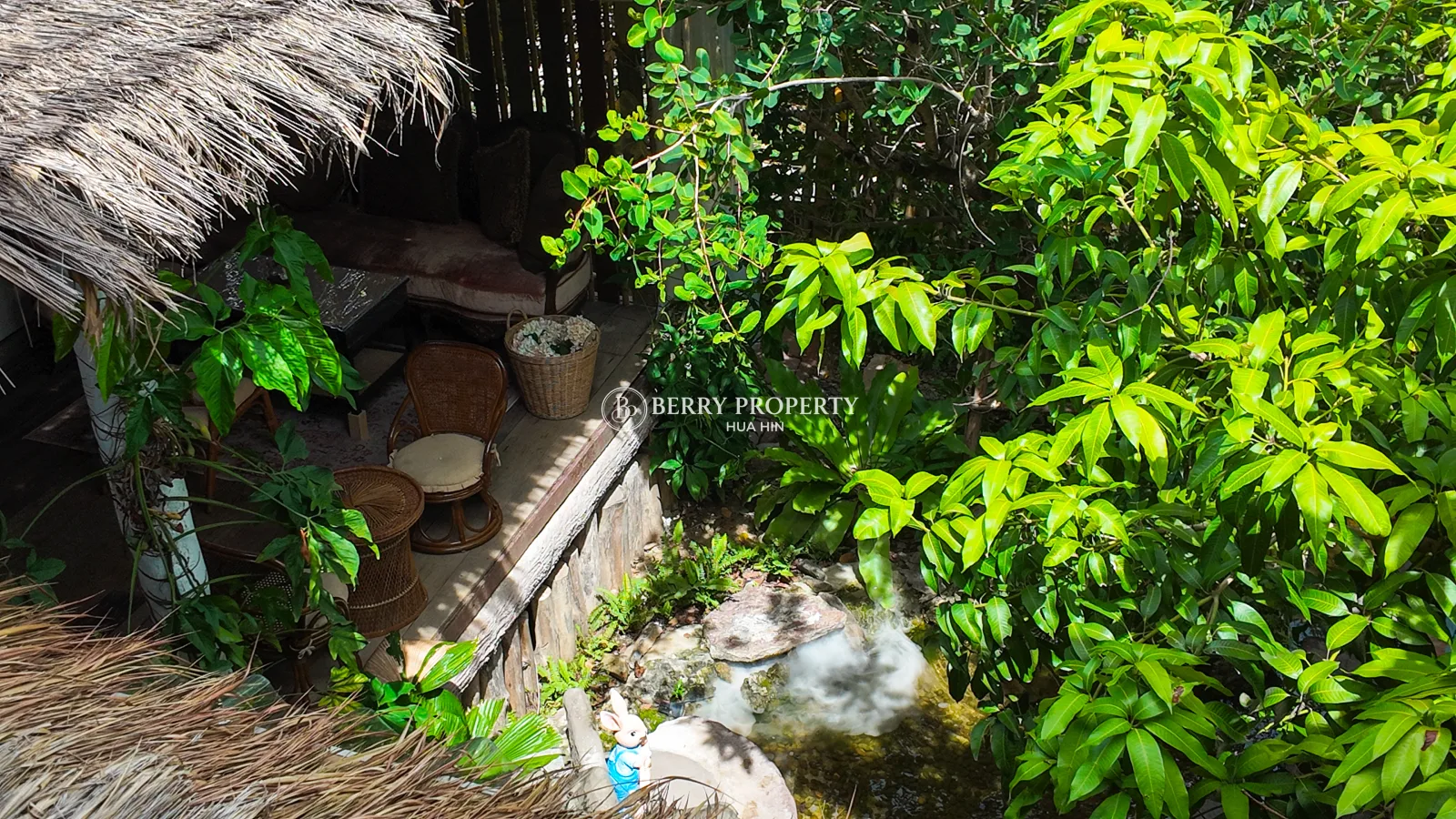 BLUE BUNNY CAFE IN HUA HIN - 8