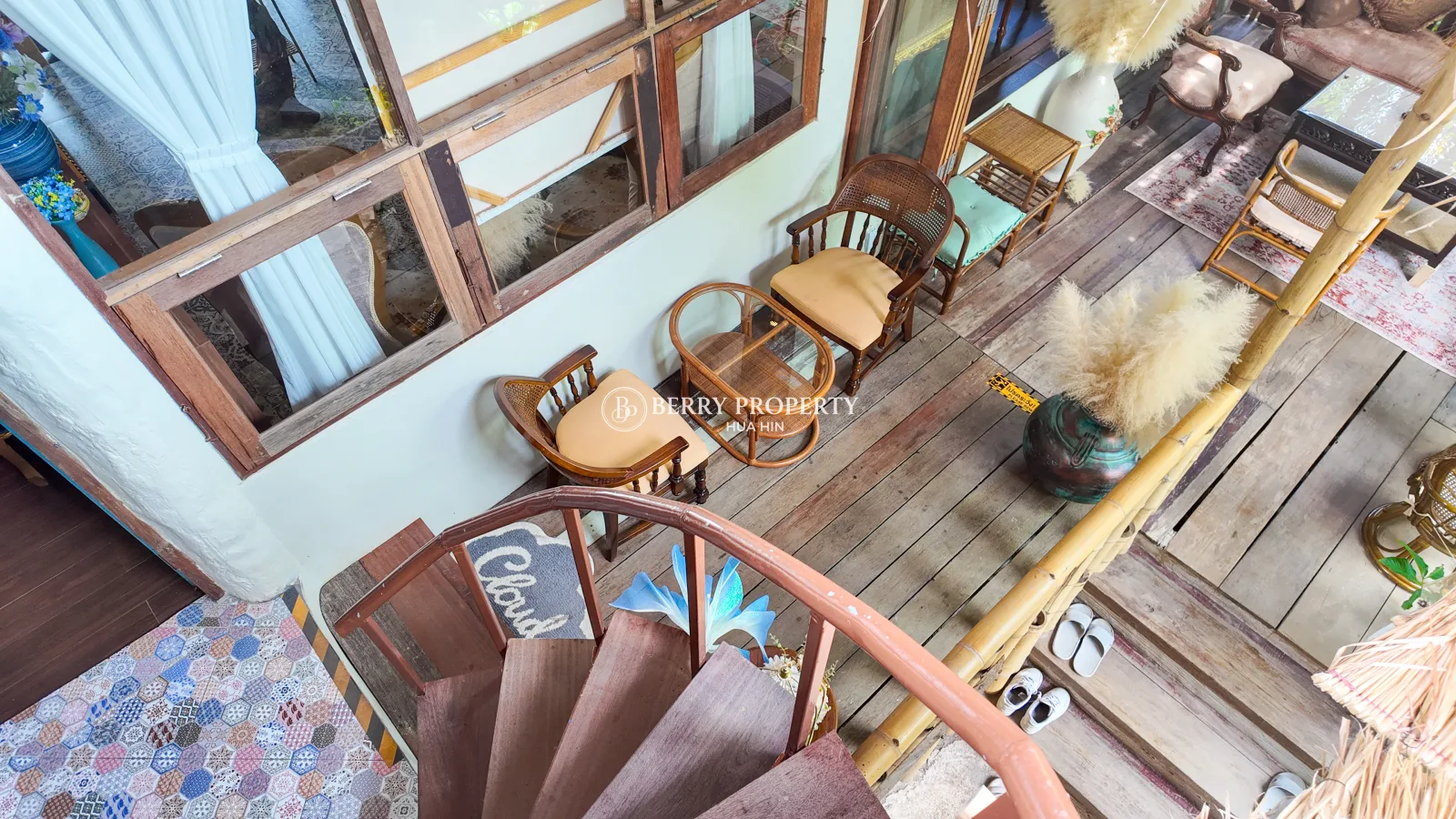 BLUE BUNNY CAFE IN HUA HIN - 9
