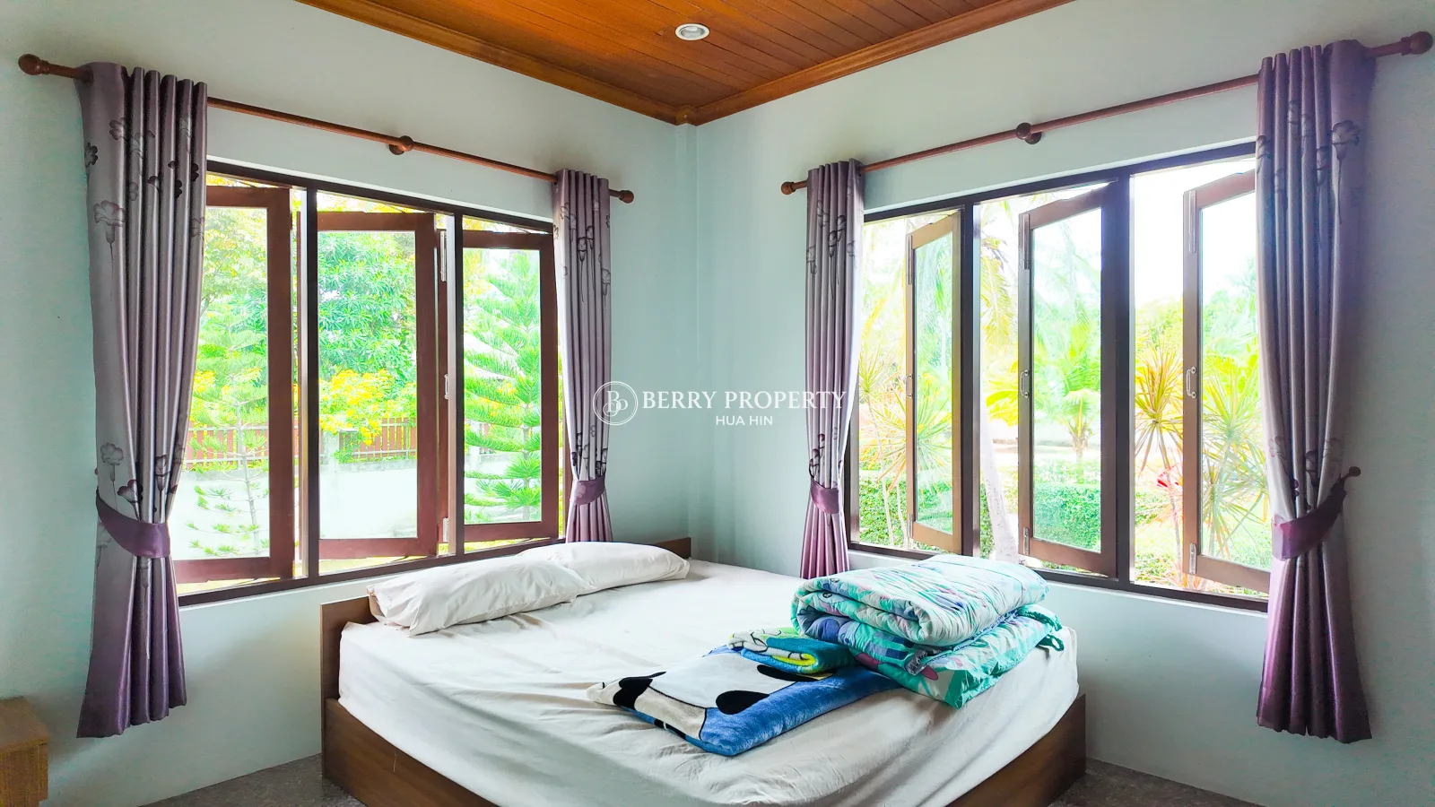 BEACHFRONT PARADISE HOME - 7